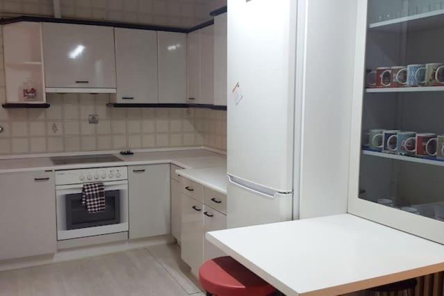 Appartamento Piso León Esterno foto